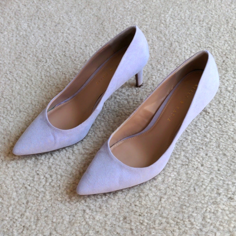 Kelly and Katie lavender suede stilettos pumps heels size 8